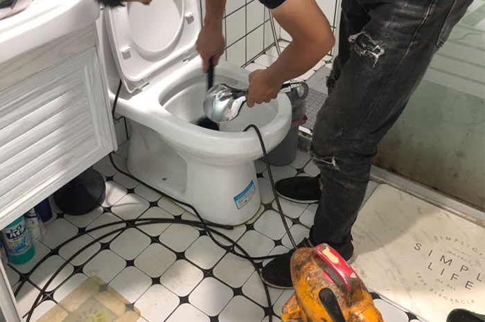 东港疏通下水道